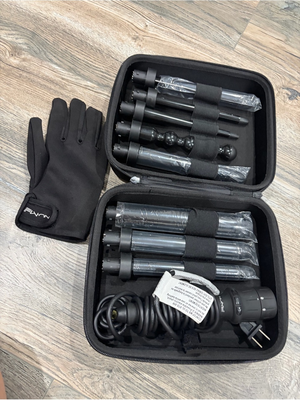 NuMe Interchangeable Black Curling Wand Set with Glove